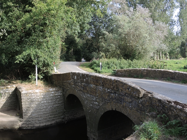 Environment Agency on Bridge over the River Isle
